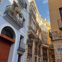 The colorful streets of Valencia! 