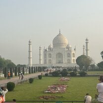 Taj Mahal April 2025
