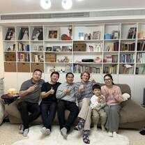 ]with a chinese family 