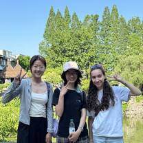 Chinese friends 