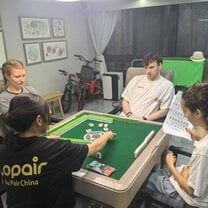 Playing Mahjong with au pairs 