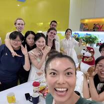 Social Thursday!
