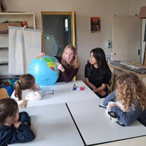 volunteering with kids to help teach english!
