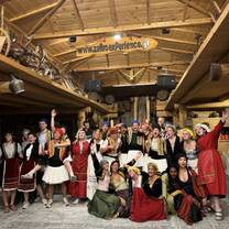 traditional Greek dinner experience 