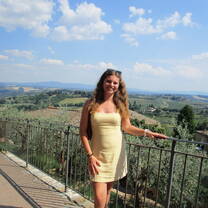 Enjoying the beautiful Tuscany countryside!