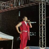 PSY Performing Gangnam Style live at Sogang University Festival