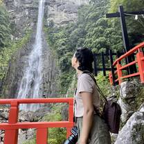 Being an ALT in Japan has given me opportunities I wouldn’t have had otherwise. For example, I was able to visit Nachi Falls.