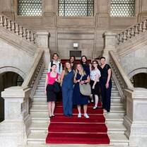 Tour at the Portuguese Parliament!