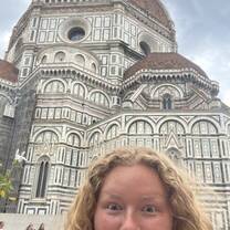selfie with a celebrity (duomo)