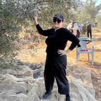 Olive picking Dura