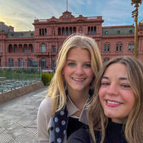 Infront of the Casa Rosada 