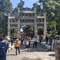 Traveling Kunming
