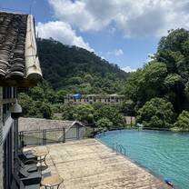 This is a picture I took on my travels to Yulin!
