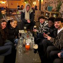 Hanging with Freinds!