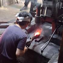 Sword smith