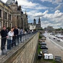 Volunteers in Dresden