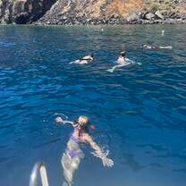 A great last day snorkeling excursion in Santorini