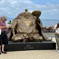 Isa (participant from the Netherlands) and I next to the statue of Jinbe (One Piece), Kumamoto
