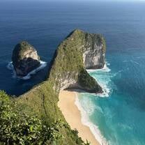 T-Rex Beach in Nusa Penida