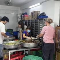 IVHQ Food Outreach- Vietnam