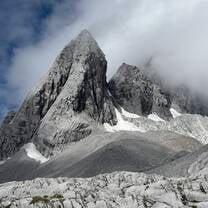 Jade Snow Dragon Mountain
