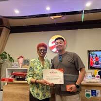 Receiving my certificate from Laoshe Joe