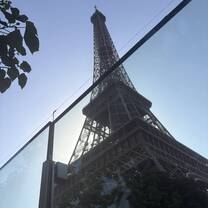 Saw the Eiffel tower on a trip there!!