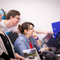 Liden & Denz interns at a process