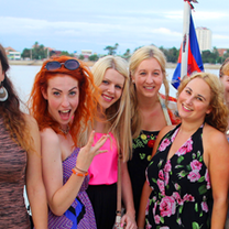 Cambodia Interns - LoveTEFL