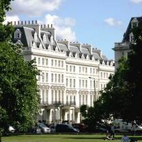 Internships in London, England 