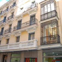 We're located in central Almond which is rich of history and culture!