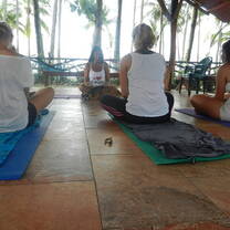 spanisch class and yoga samara costa rica