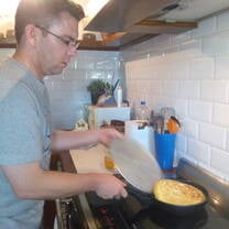 Student cooking Tortilla de patata