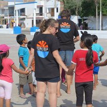 Yo Cuido Mi Playa - I look after my beach (environmental awareness workshop for local children).