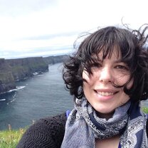 The Cliffs of Moher: Ye Standard Tourist Photo Destination