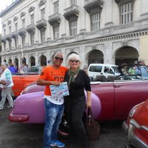 Talking in Spanish to the drivers was fun, they love to show off their cars.