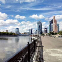City view on a sunny day