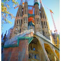 The "Basílica i Temple Expiatori de la Sagrada Família:" Gaudi's unfinished masterpiece Study Abroad in Barcelona
