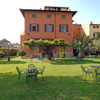 SU Florence campus: The Villa Rossa