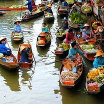 Floating Vegetable Market