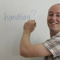 AVO School of English: CELTA courses