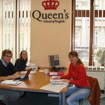 Teach at the Queen's School of English in Poland