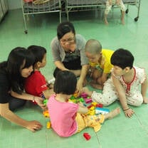 Volunteers For Peace volunteers with youth in Vietnam
