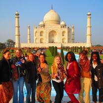 volunteers in India