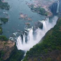 Volunteer in Victoria Falls with IVHQ