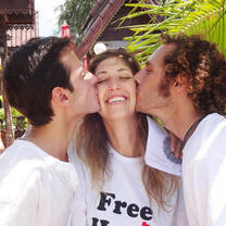 Sandwich kiss at Samma Karuna