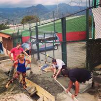 Build Abroad volunteers in San Jose