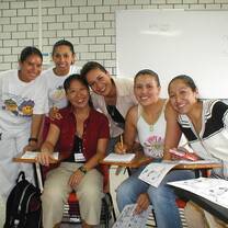 Volunteer with students in Mexico