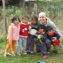 Work with struggling young children and families in Quito