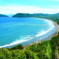 beach and ocean in Costa RIca 